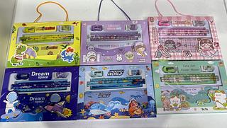 Kit Escolar Dream Space